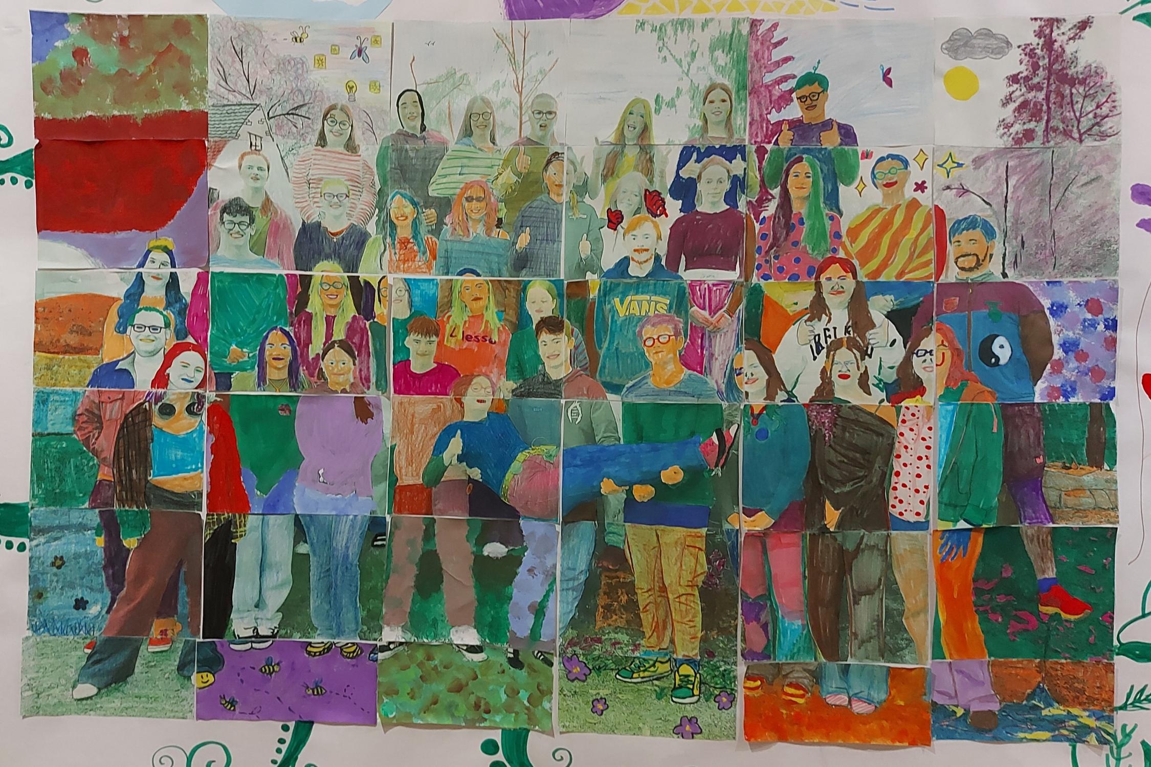 Grundkurs-Teilnehmer*innen als farbenfrohes Mosaik