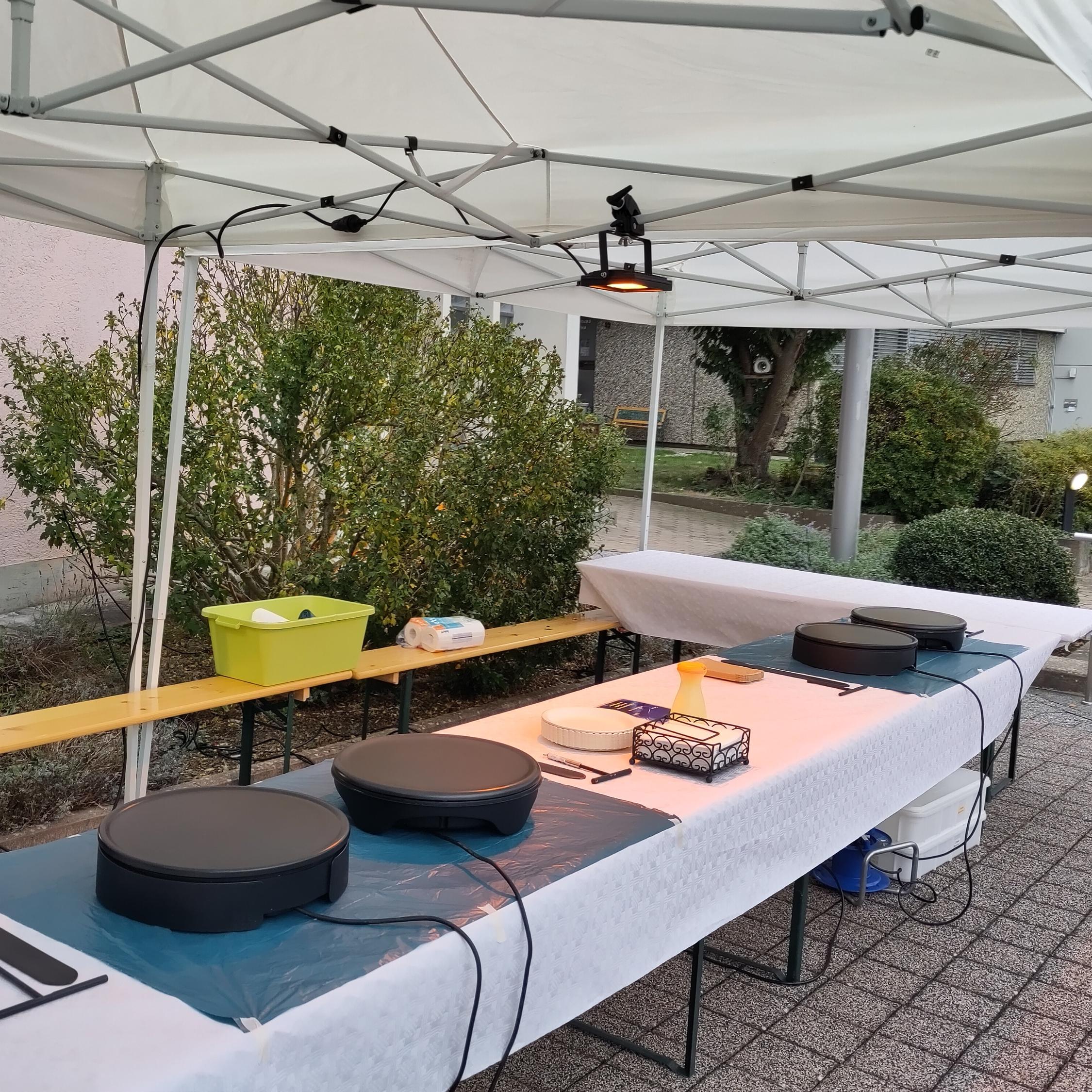 Gut geeignet für Feste: Unsere Faltpavillons und Crepes-Maker