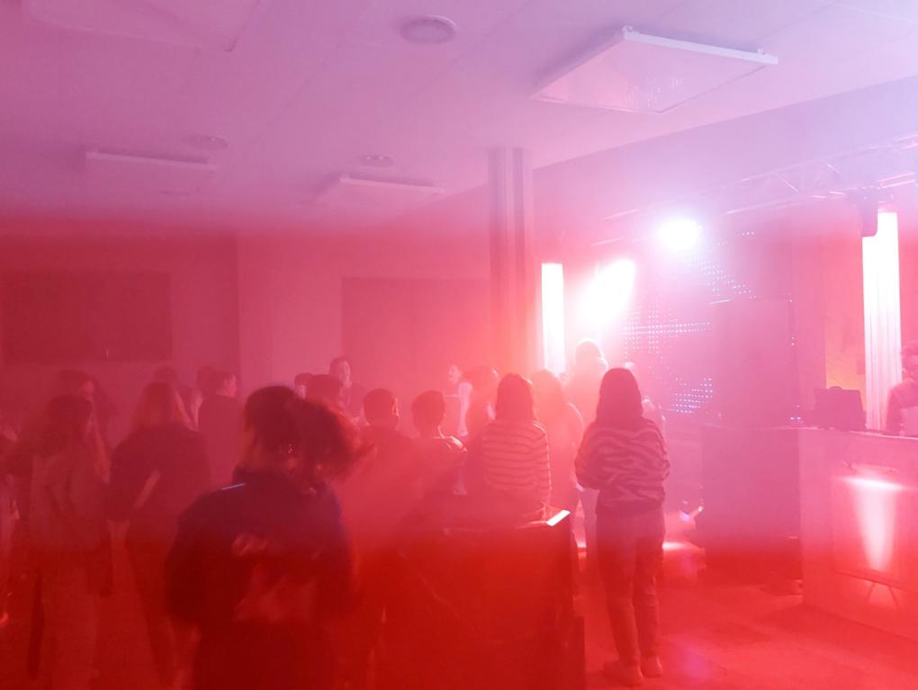 Musik - Tanzen - Feiern