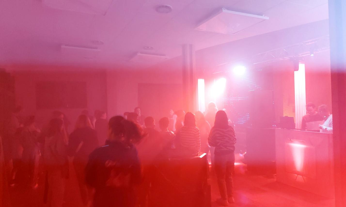 Musik - Tanzen - Feiern