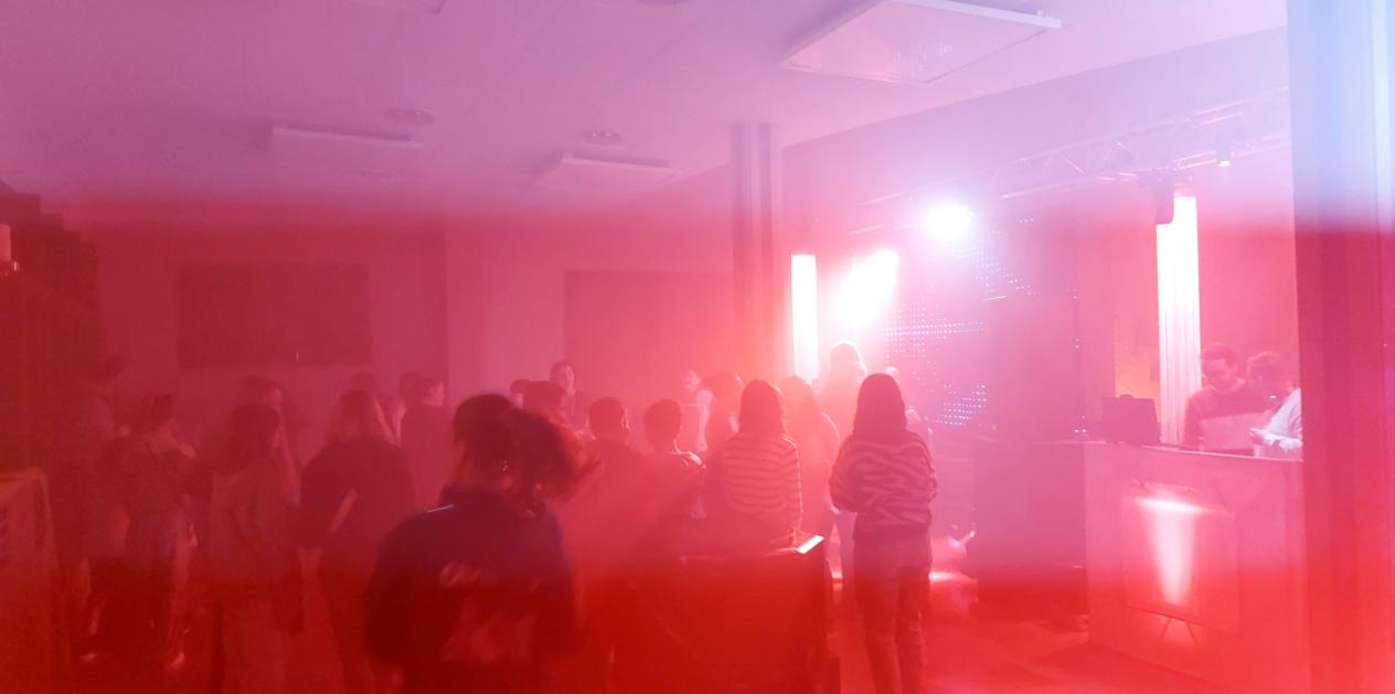 Musik - Tanzen - Feiern